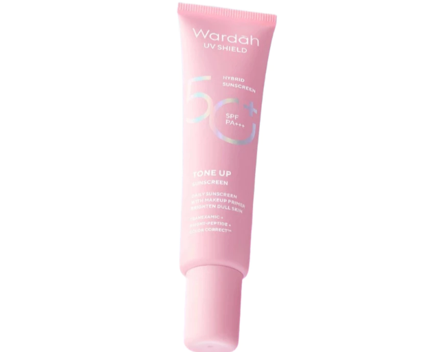 Untuk kulit aging yang disertai flek hitam: Pilih yang mengandung tambahan retinoid atau peptide