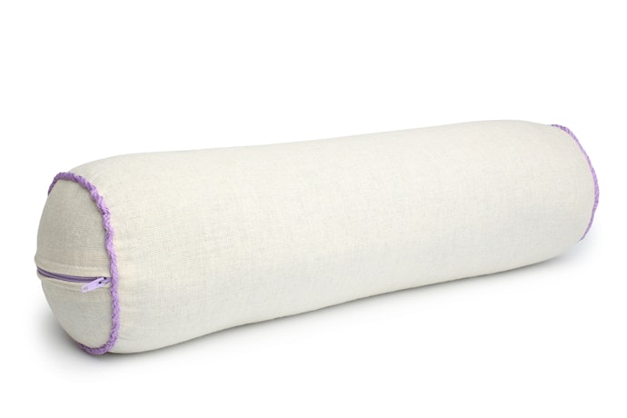 Untuk guling: Ukuran standar 20–30 cm × 75–92 cm lebih fleksibel