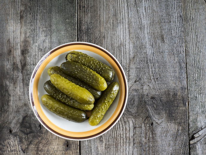 Timun gherkins, bentuknya kecil dengan permukaan tidak rata