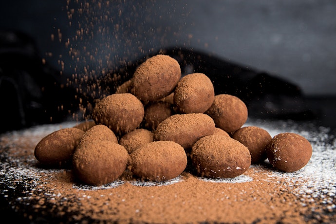 Kacang atom bertabur bumbu, hadirkan cita rasa yang unik