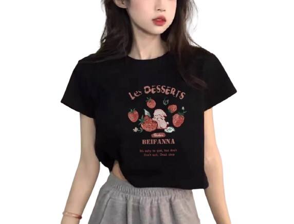 Crop tee: Memberi siluet kaki jenjang pada wanita dengan tubuh petite