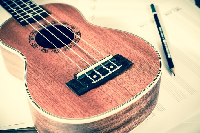 Low-G, untuk permainan musik solo