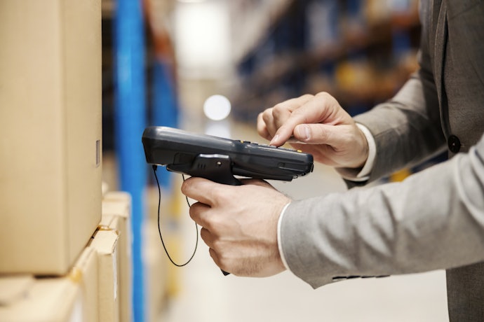 Fixed-mount barcode scanner: Cocok untuk dipakai dalam otomatisasi industri