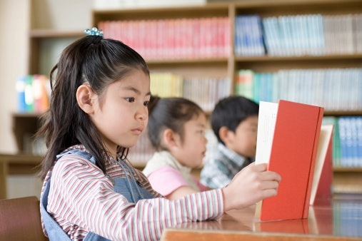 Buku komik, menarik untuk anak usia sekolah