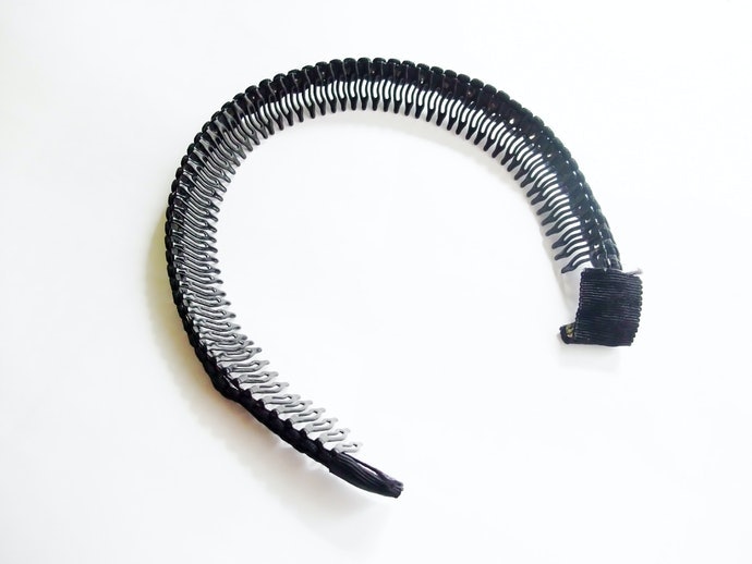 Bando sirkam, untuk tampilan rambut yang rapi