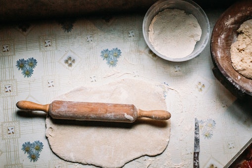 Rolling pin kayu: Paling mudah ditemukan