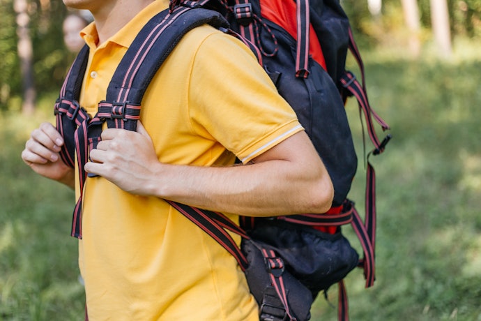 Shoulder strap yang tebal membuat pundak Anda lebih nyaman saat perjalanan panjang