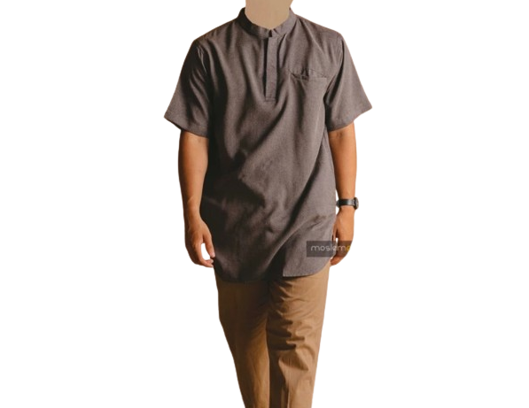 Lengan pendek, berikan look yang smart casual