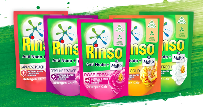Rinso Anti Noda plus Molto Liquid, membersihkan hingga serat kain terdalam