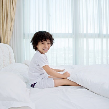 Ketinggian bantal, memengaruhi otot leher