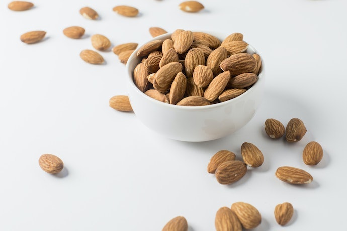 Kacang almon, gurih dan kaya akan serat