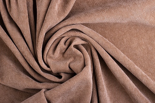 Corduroy, bahan yang hangat dan kuat