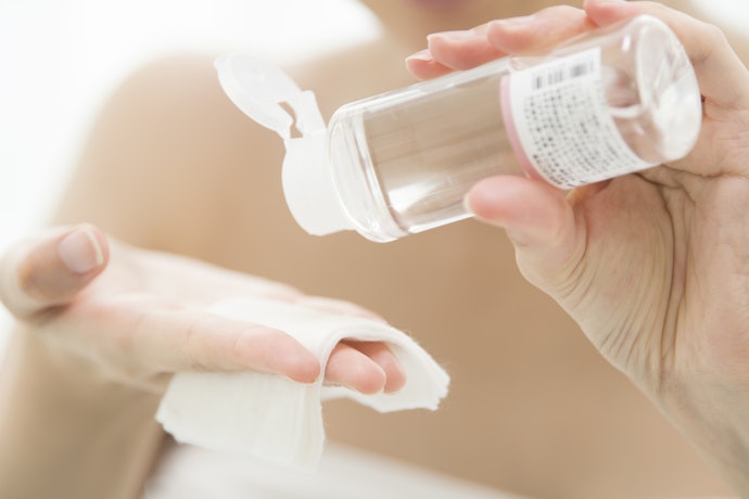 Kadar exfoliating agent rendah, agar tidak mengiritasi kulit