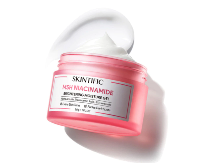 Untuk kulit sensitif dan berminyak, cari tambahan oil control seperti niacinamide