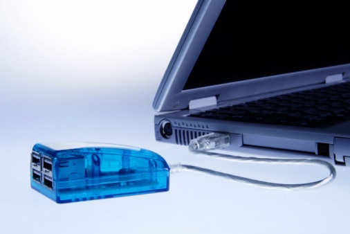 Fitur tambahan, mengatur dan memeriksa kinerja USB hub makin mudah