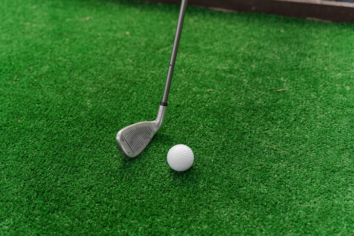 9–20 mm, cocok untuk lapangan olahraga dan area bermain