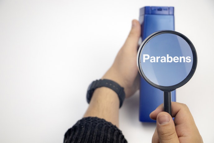 Paraben, dapat berefek buruk terhadap hormon wanita