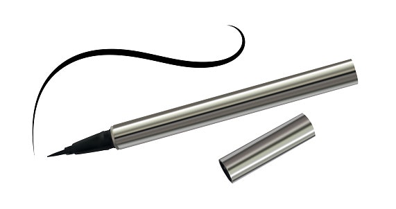 Pilih eyeliner waterproof bentuk spidol bila Anda ingin membuat garis mata dengan cepat serta warna intens