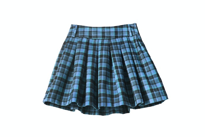 Tartan, motif khas Skotlandia dengan beragam ukuran kotak-kotak