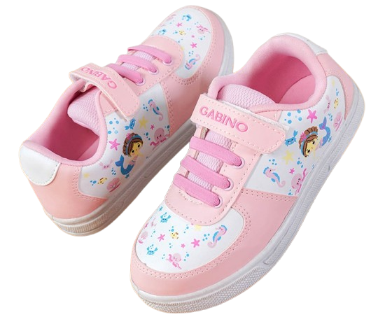 Gabino dan Mosbo: Punya banyak koleksi sepatu yang warna-warni dan lucu