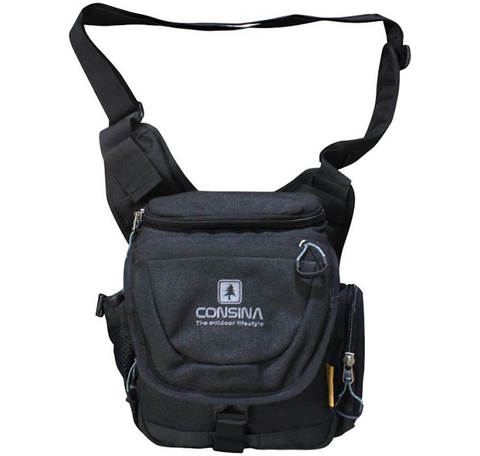 Shoulder bag atau tas selempang, untuk tampilan yang kasual