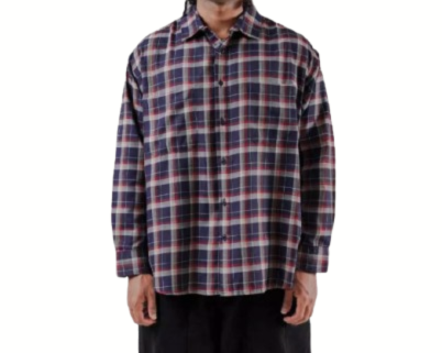 Kemeja flanel oversize dari House of Smith: Membuat tampilan lebih cool dan santai