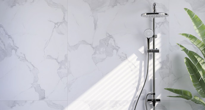 Overhead shower: Lengkap, menawarkan mode mandi air hujan