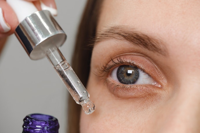 Eye serum water based untuk kulit berminyak