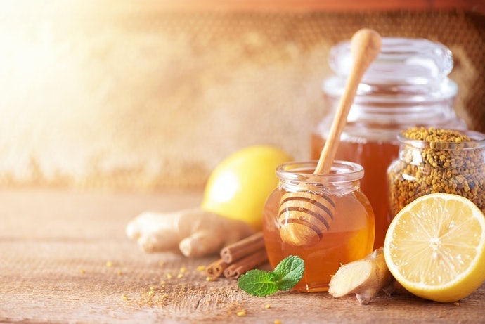 Sari lemon dengan madu, lebih bersahabat untuk penderita sakit mag