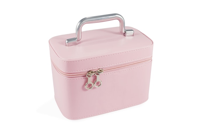 Untuk pemula, beauty case mini lebih simpel untuk dibawa-bawa
