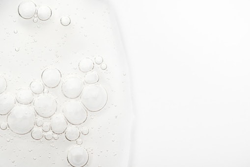 Retinol, peptide, AHA: Kandungan anti-aging umum yang bagus untuk anti-aging