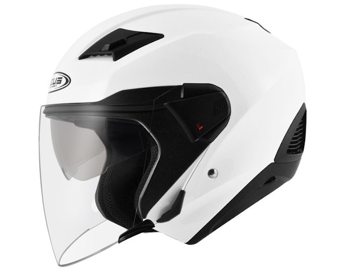 Pertimbangkan pula shape helm yang sesuai dengan bentuk kepala
