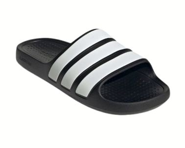 adidas: Sandal selop yang diklaim ringan dan awet, cocok untuk jalan-jalan atau pergi ke kolam renang