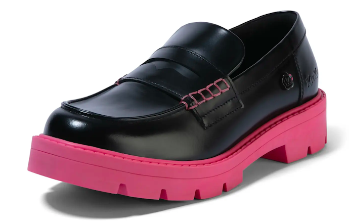 Slip-on dan loafer: Tampil keren tanpa ribet untuk acara kasual