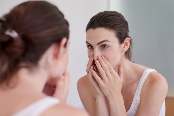 Kulit normal: Sebagian besar bahan dapat dipakai dengan aman