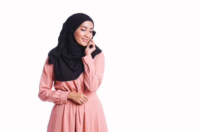 Woolpeach atau polyester, bersifat lentur dan tidak mudah kusut