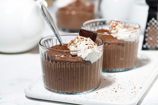 Dairy whipped cream, rasanya lebih creamy dan milky