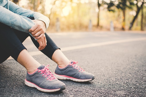 Sneakers, sporty untuk si aktif