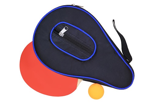 Tipe racket shaped, ringkas dan mudah dibawa ke mana saja