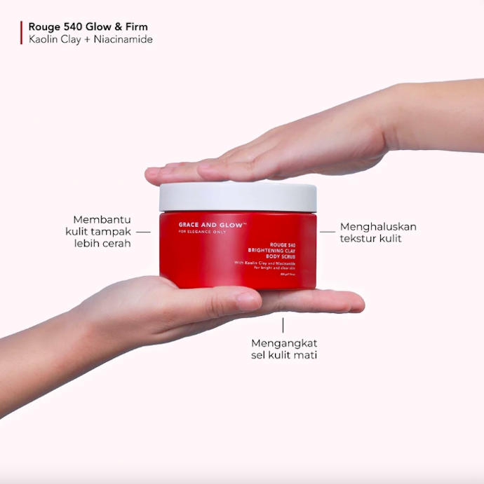 Body scrub: Membantu mengangkat sel kulit mati