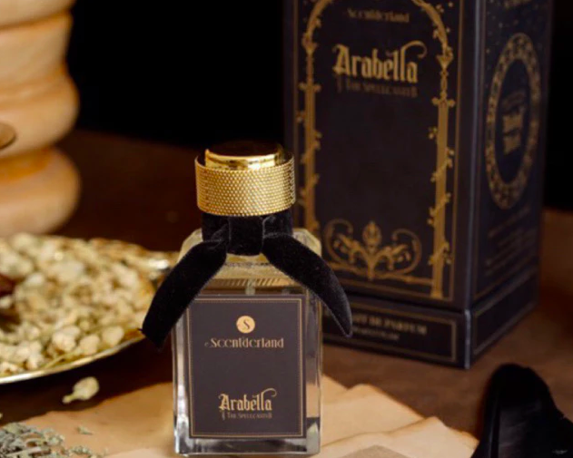 Scentderland Arabella The Spellcaster: Pesona hangat dan misterius dalam setiap semprotan