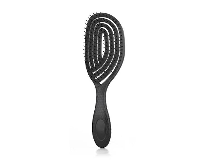 Vented brush: Membantu mengeringkan rambut saat disisir
