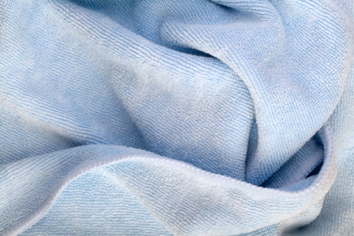 Microfiber, cepat kering dan cocok untuk traveling