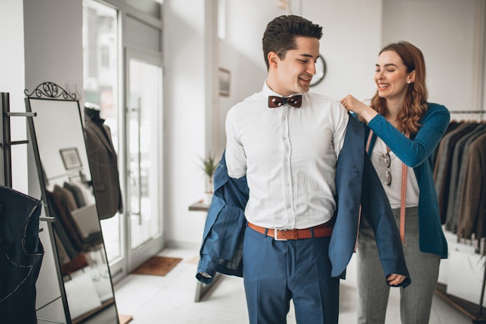 Fashion, untuk mendukung gaya berpakaian dan acara yang sering didatangi suami