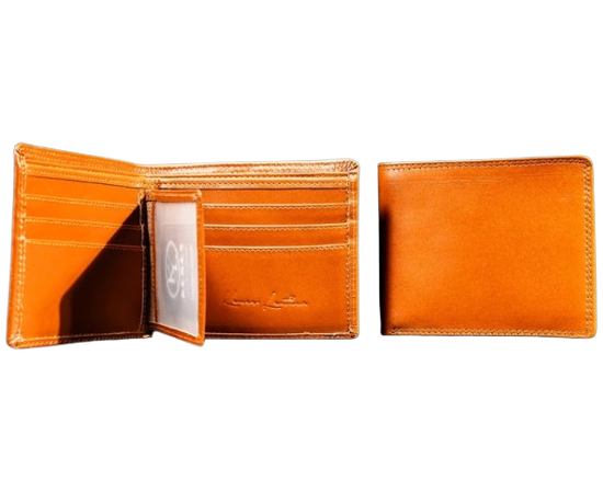 Kenes Leather: Menggunakan material kulit asli yang mengilap sehingga tampak elegan
