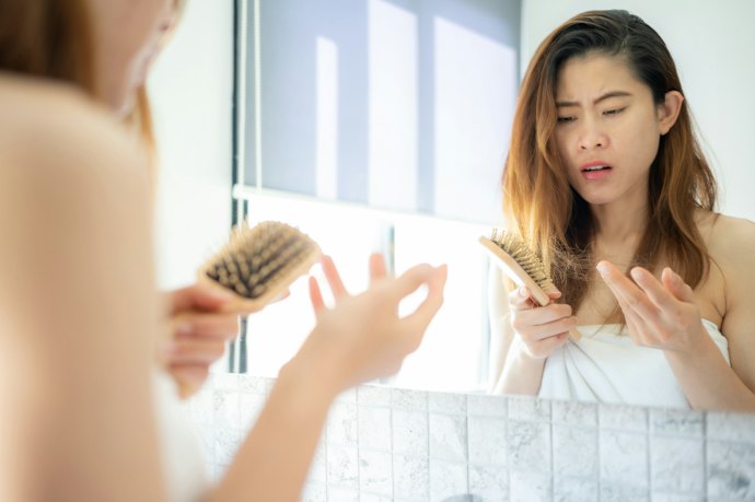Untuk rambut rontok, patah, dan bercabang: Keratin, minyak kelapa, dan teh hijau