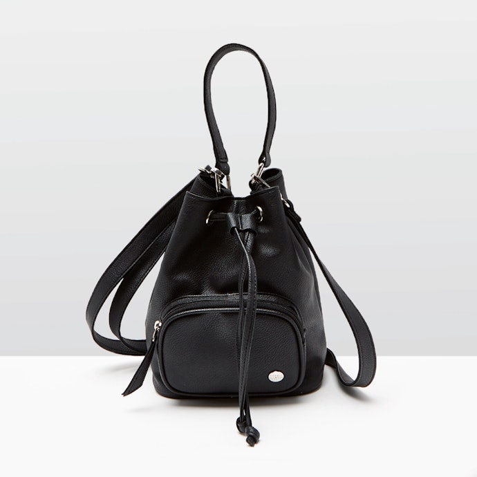 Ohlia Bag, bucket bag sekaligus sling bag