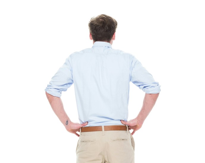 Tanpa karet, biasanya dilengkapi dengan belt loop