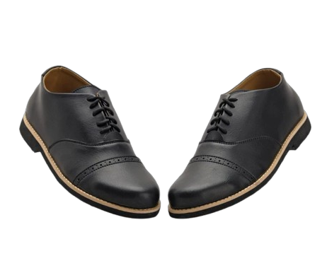 Pantofel: Sepatu formal paling umum, salah satu merek yang membuatnya adalah RIONZ
