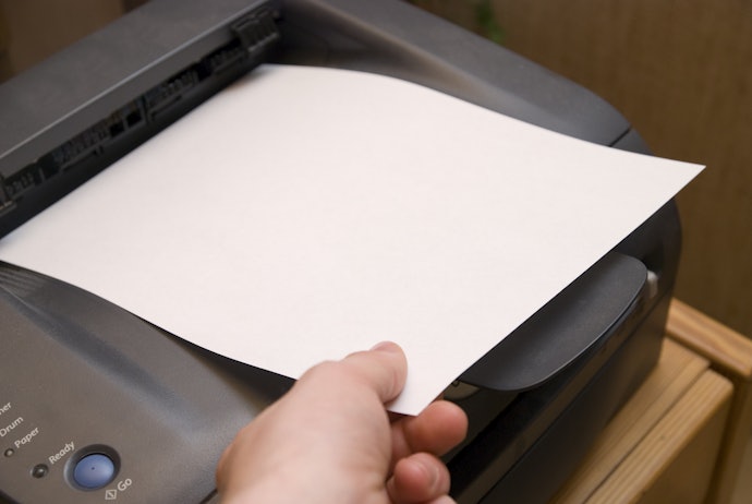 Pertimbangkan printer yang print only agar lebih mudah dirawat